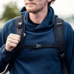 Bauer Elite Backpack Rygsæk -Rexhockey S24 Bauer Elite Backpack action 3